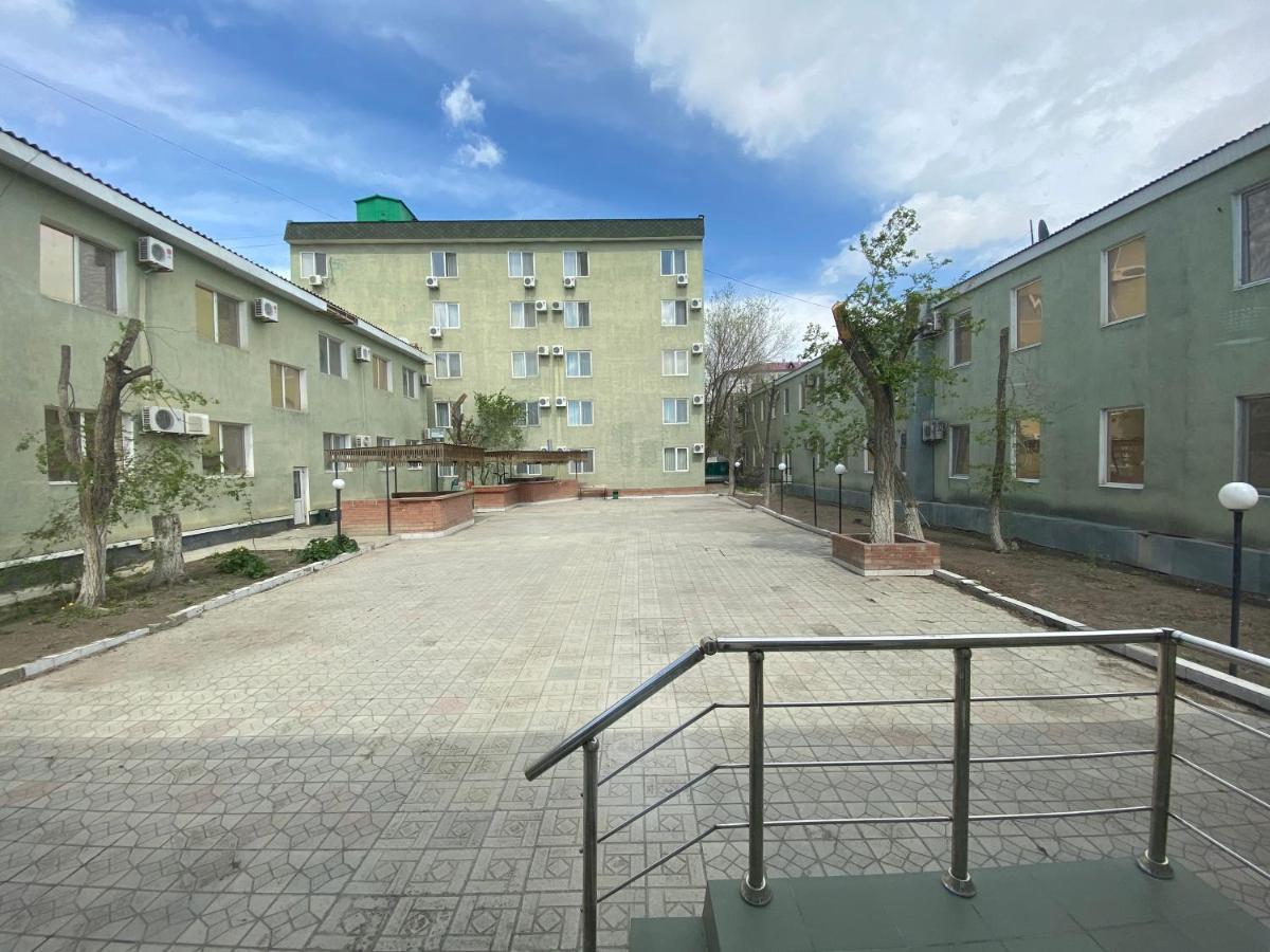 Green Hotel Atyraū Dış mekan fotoğraf