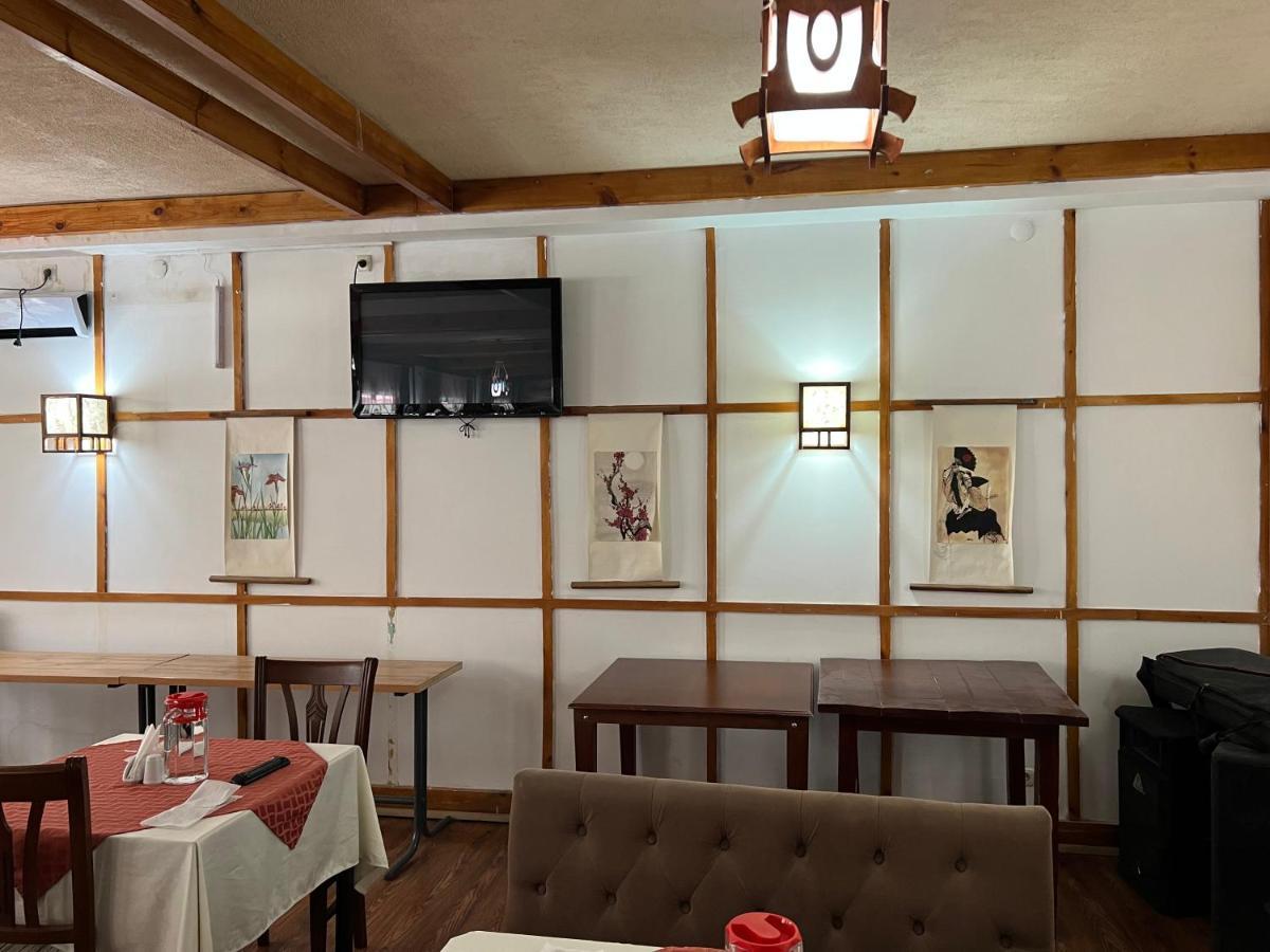 Green Hotel Atyraū Dış mekan fotoğraf